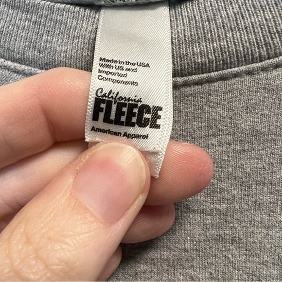 California Fleece “Mama Boss” sweatshirt (Size XL) - Picture 2 of 4